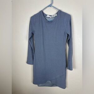 Peach love California. Sweater dress p2p-16-1/2 length 33” light grey pre worn